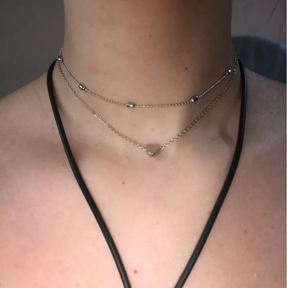 2 Strand Choker Heart Pendant Necklace - Picture 3 of 4